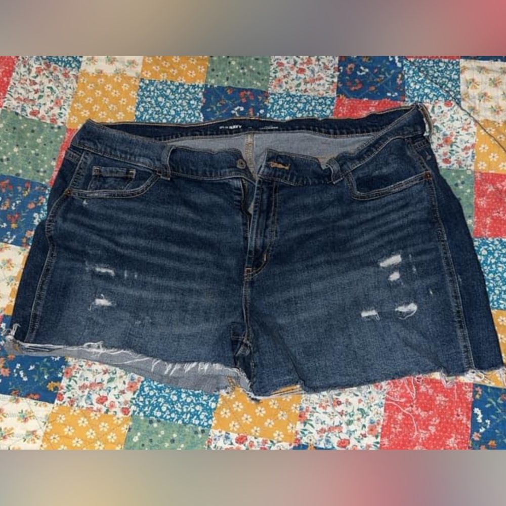 Old Navy denim shorts size 16